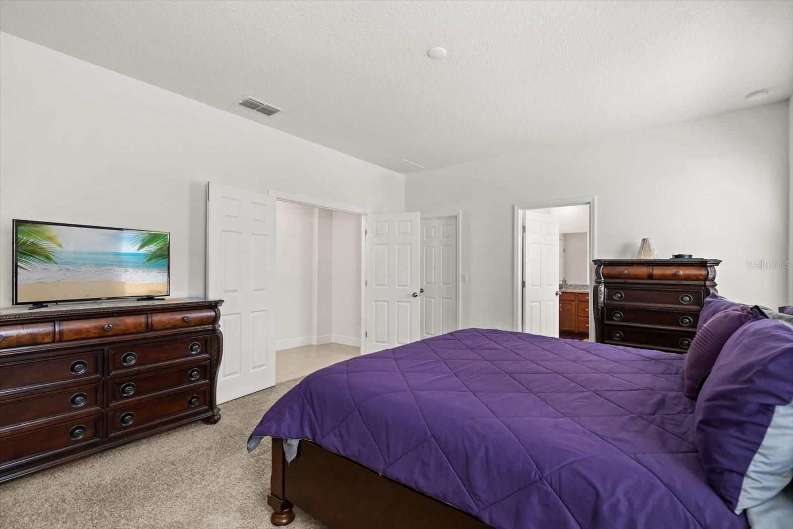 Image 16 of 37 For 2598 Trielle Avenue