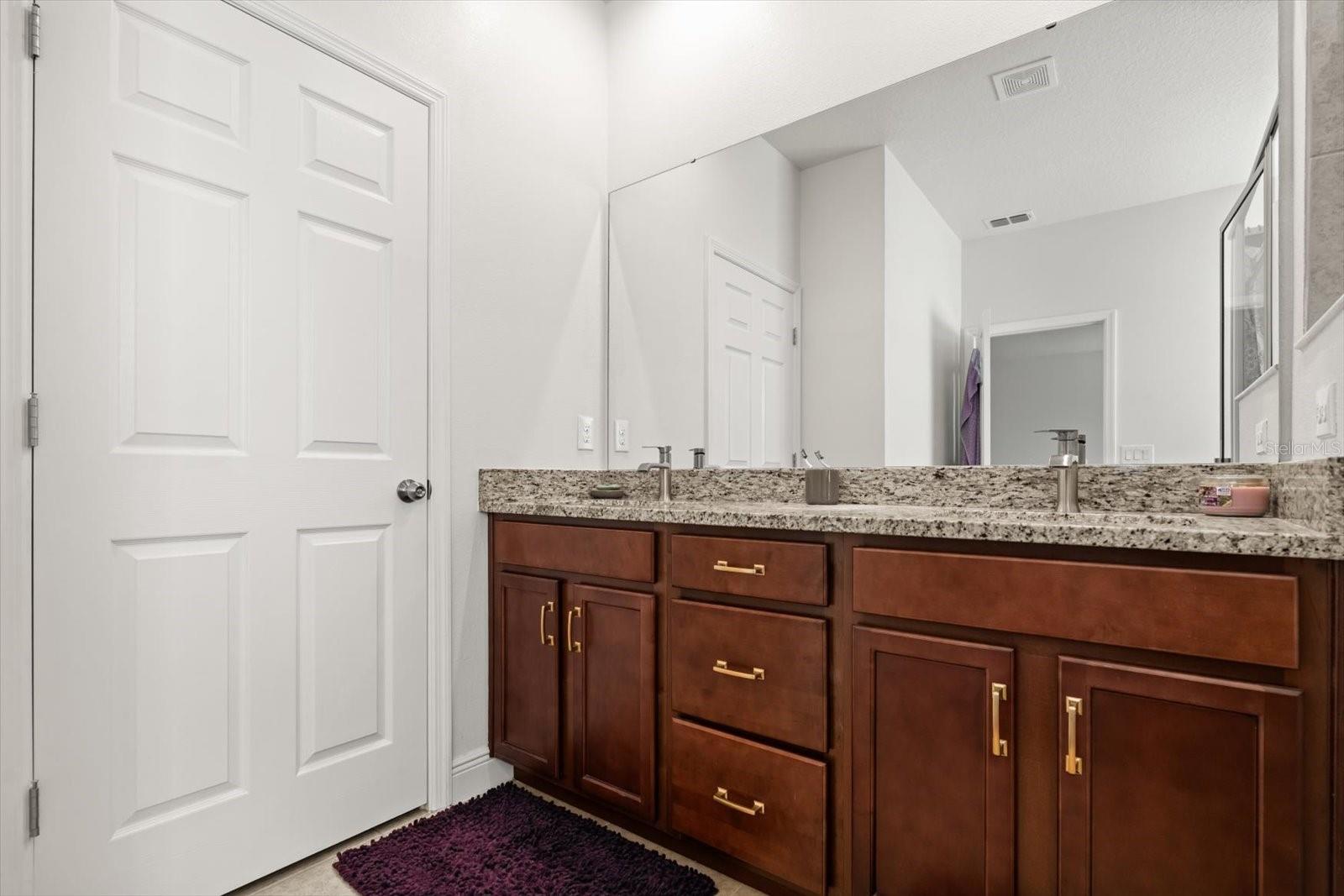 Image 18 of 37 For 2598 Trielle Avenue