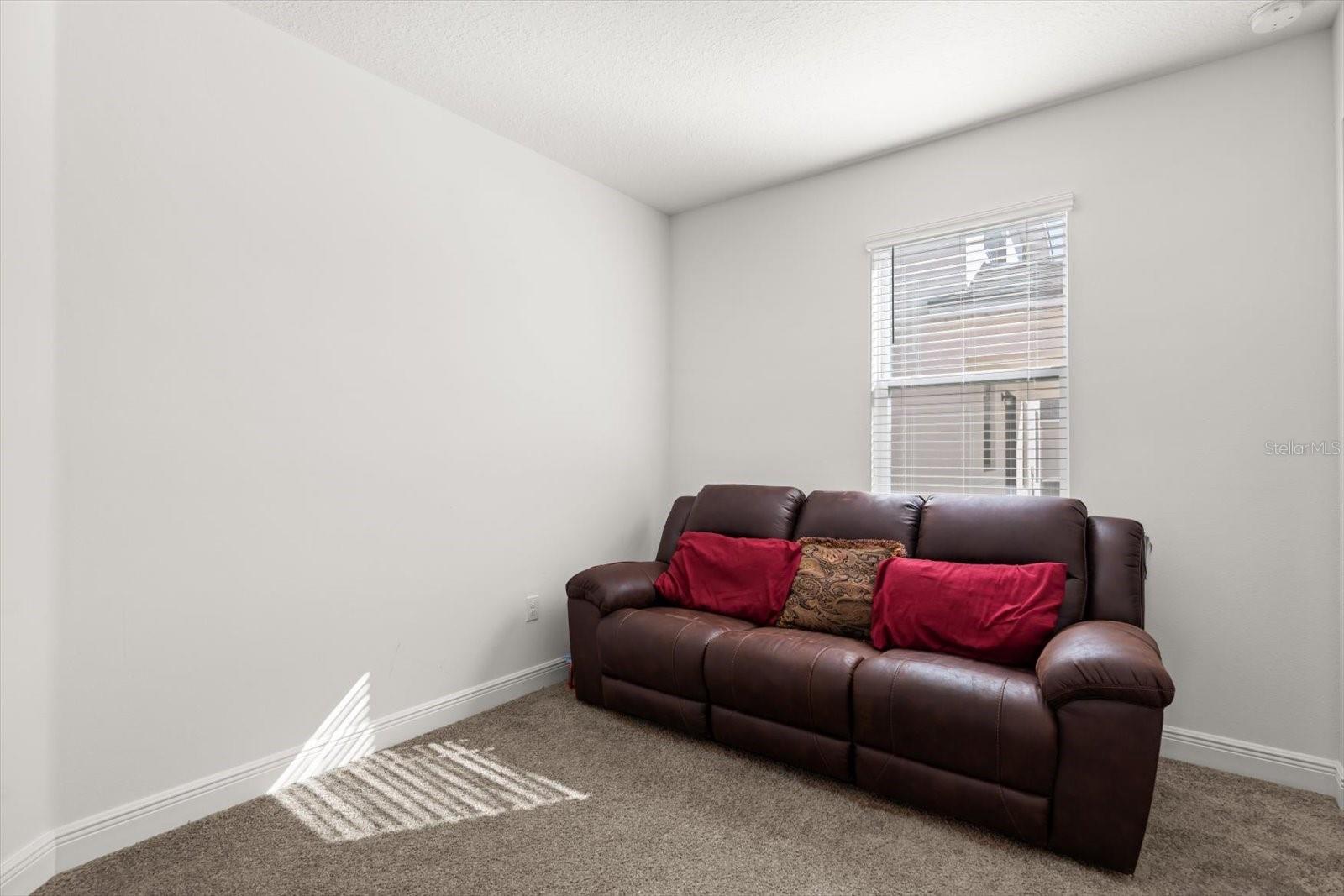 Image 22 of 37 For 2598 Trielle Avenue