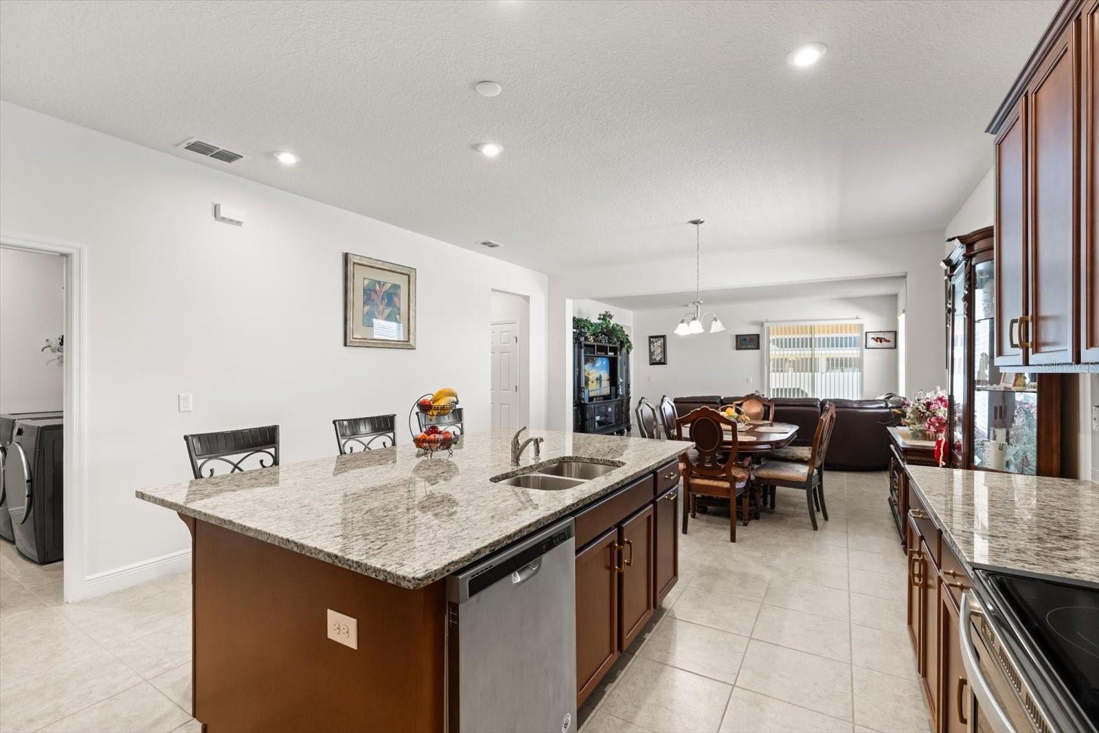 Image 9 of 37 For 2598 Trielle Avenue