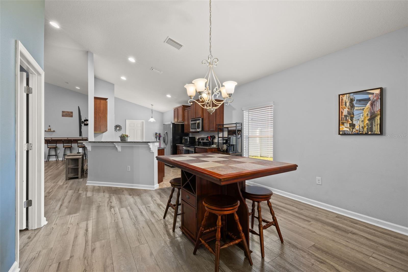 Image 20 of 61 For 3511 Joslin Way