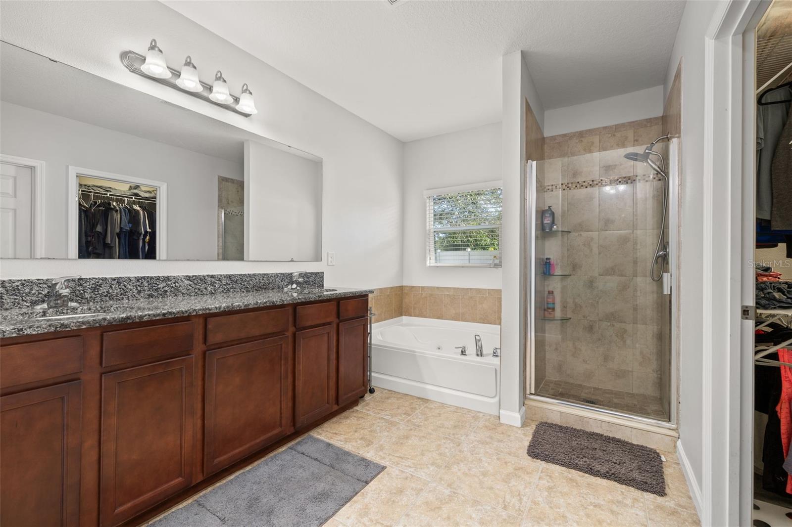 Image 34 of 61 For 3511 Joslin Way