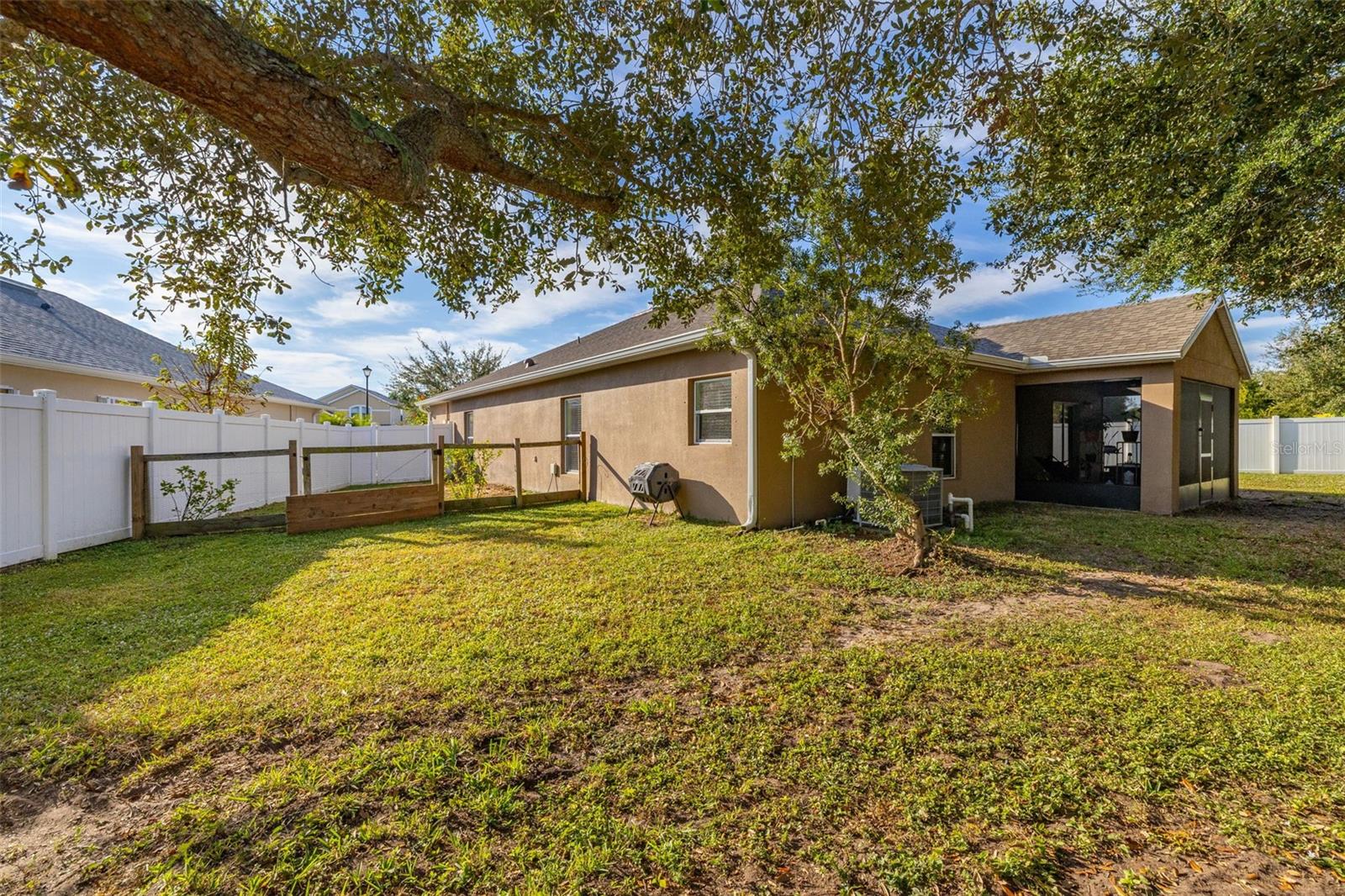 Image 47 of 61 For 3511 Joslin Way