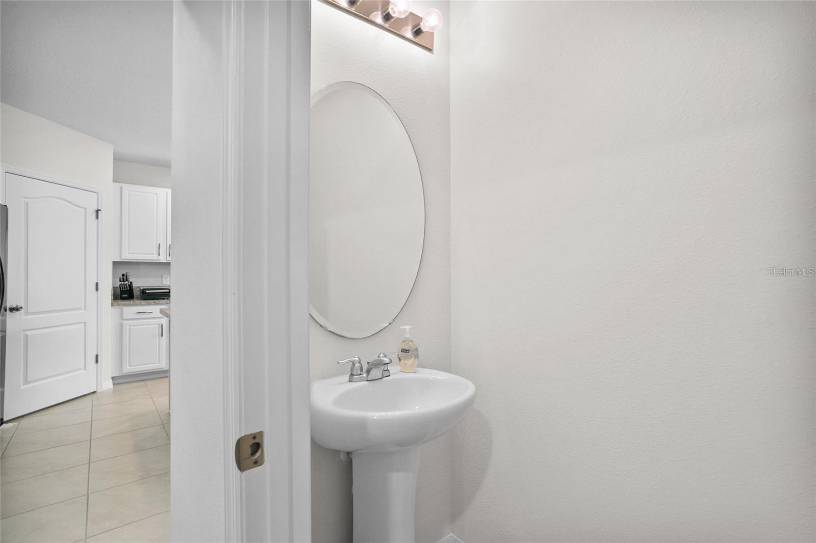 Image 19 of 27 For 1872 Rustic Falls Drive