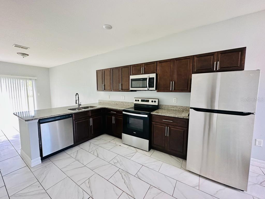 Image 2 of 10 For 754 Mink Court