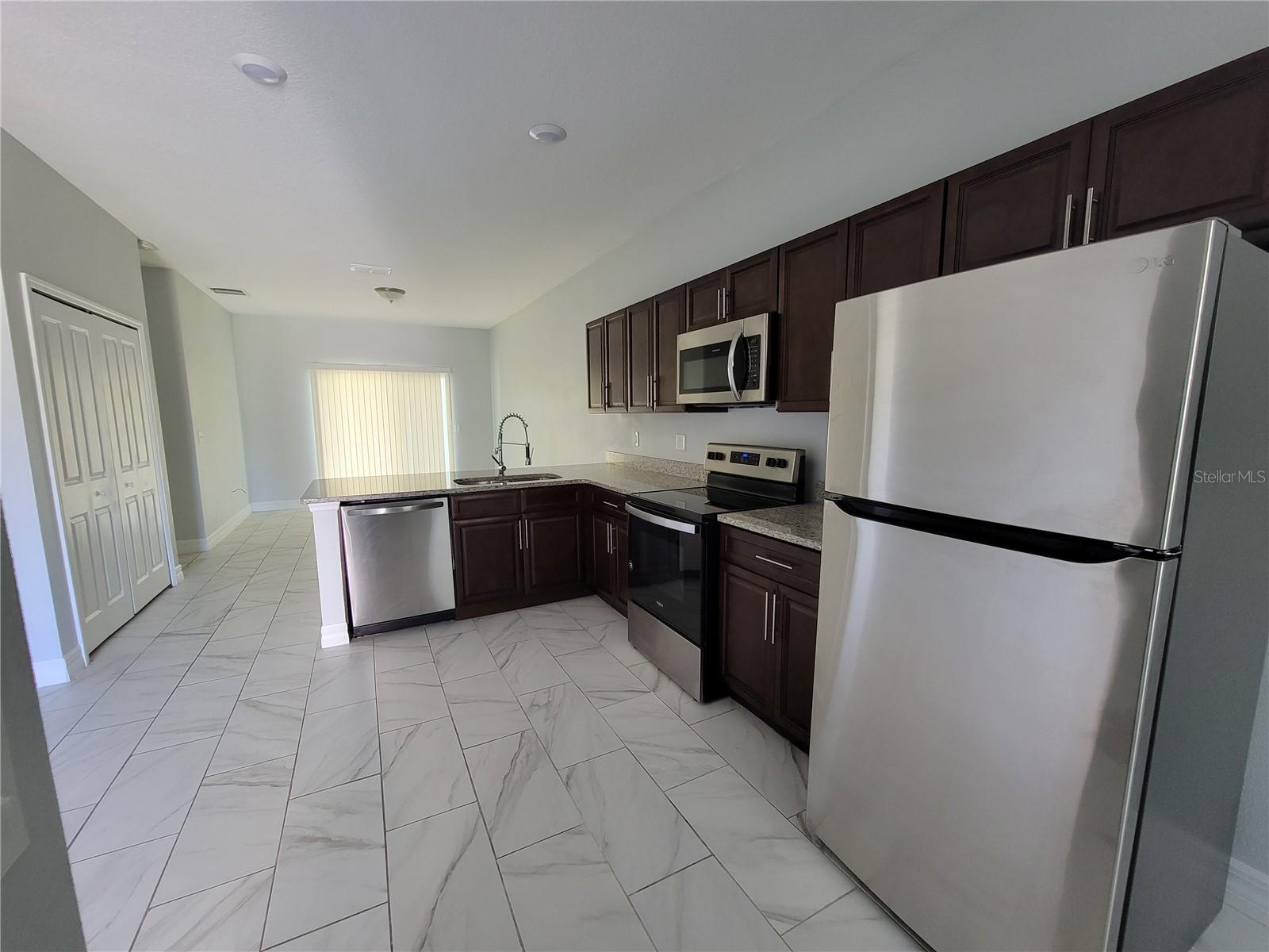 Image 4 of 10 For 754 Mink Court