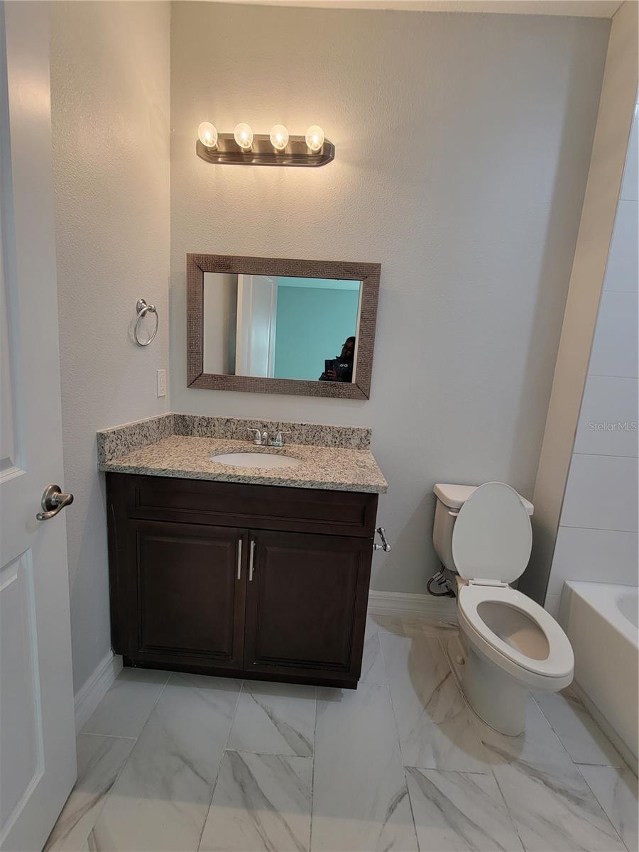 Image 9 of 10 For 754 Mink Court