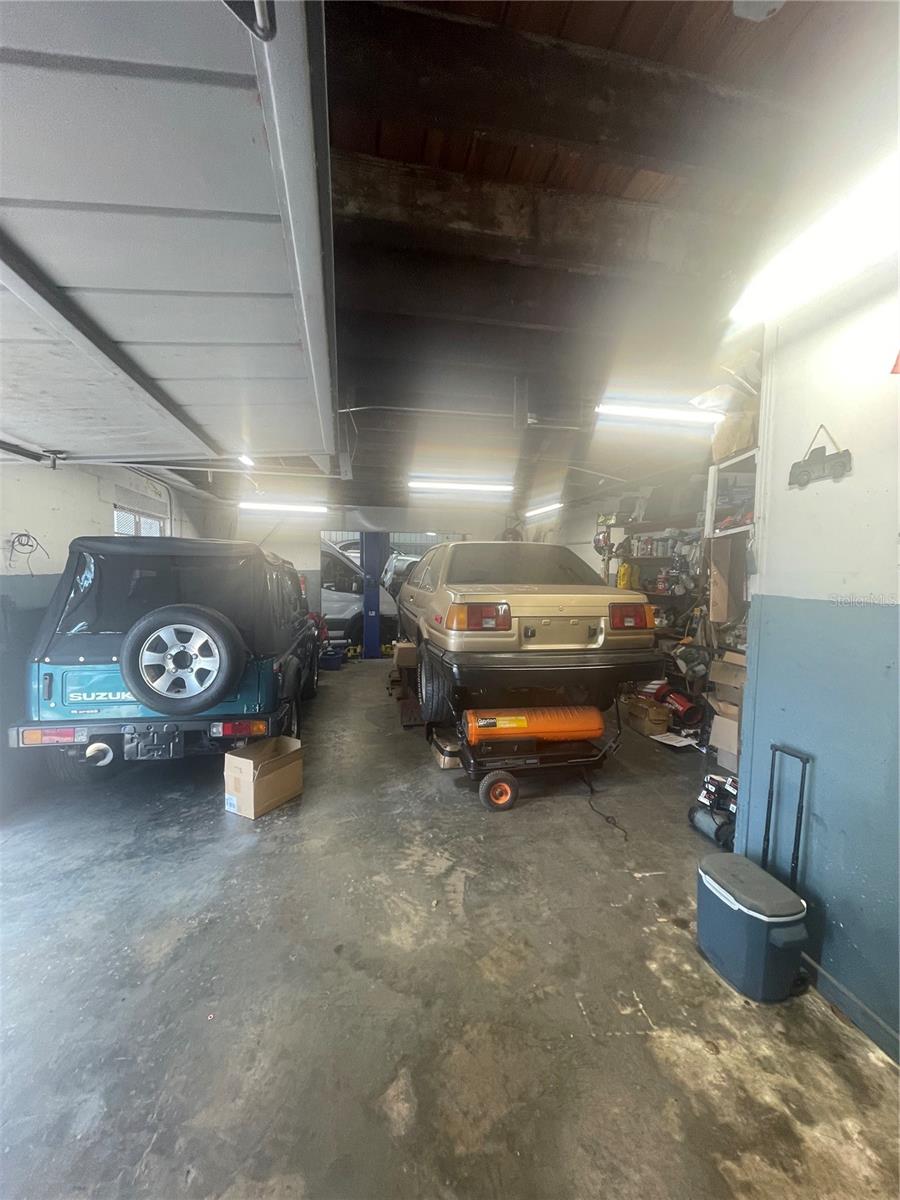 Image 7 of 12 For 732 Broadway Street