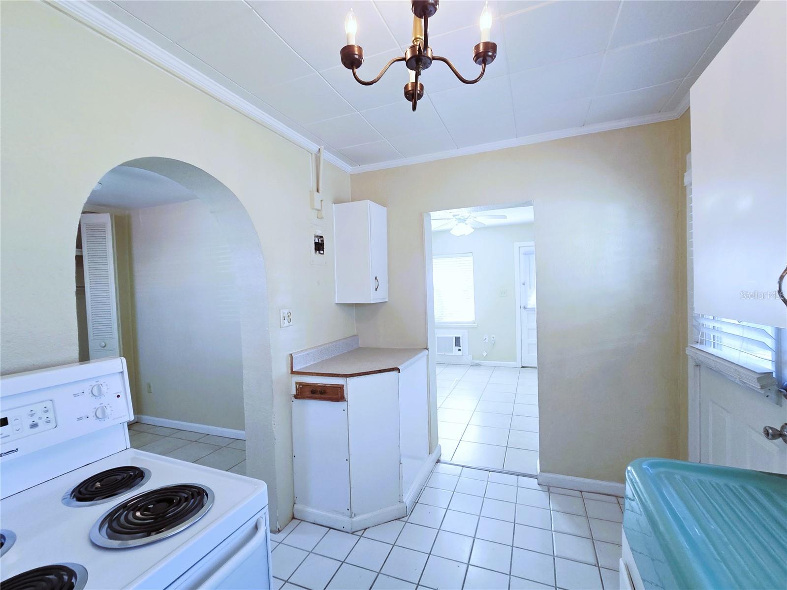 Image 11 of 29 For 1109 Pennsylvania Avenue