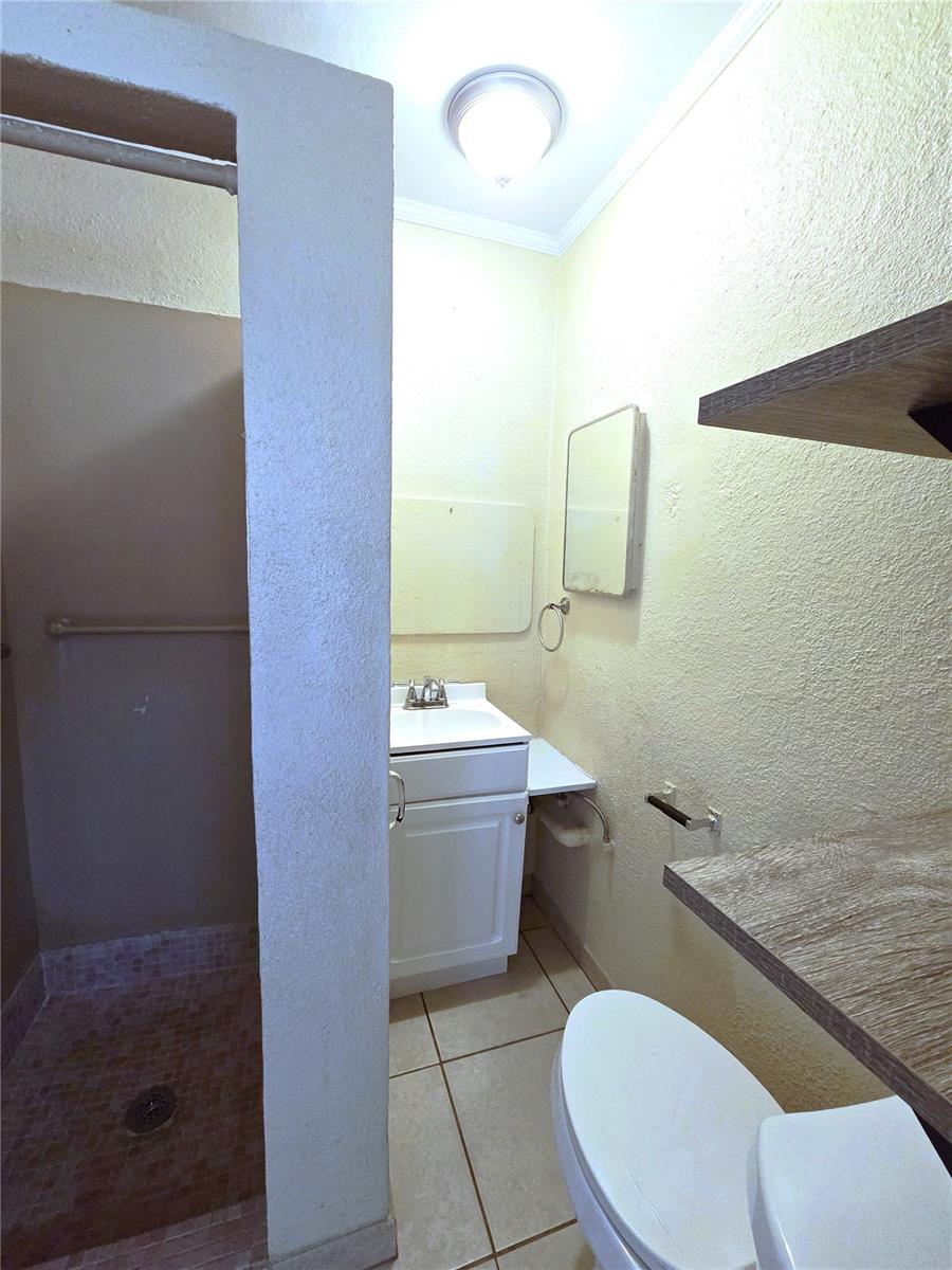 Image 25 of 29 For 1109 Pennsylvania Avenue