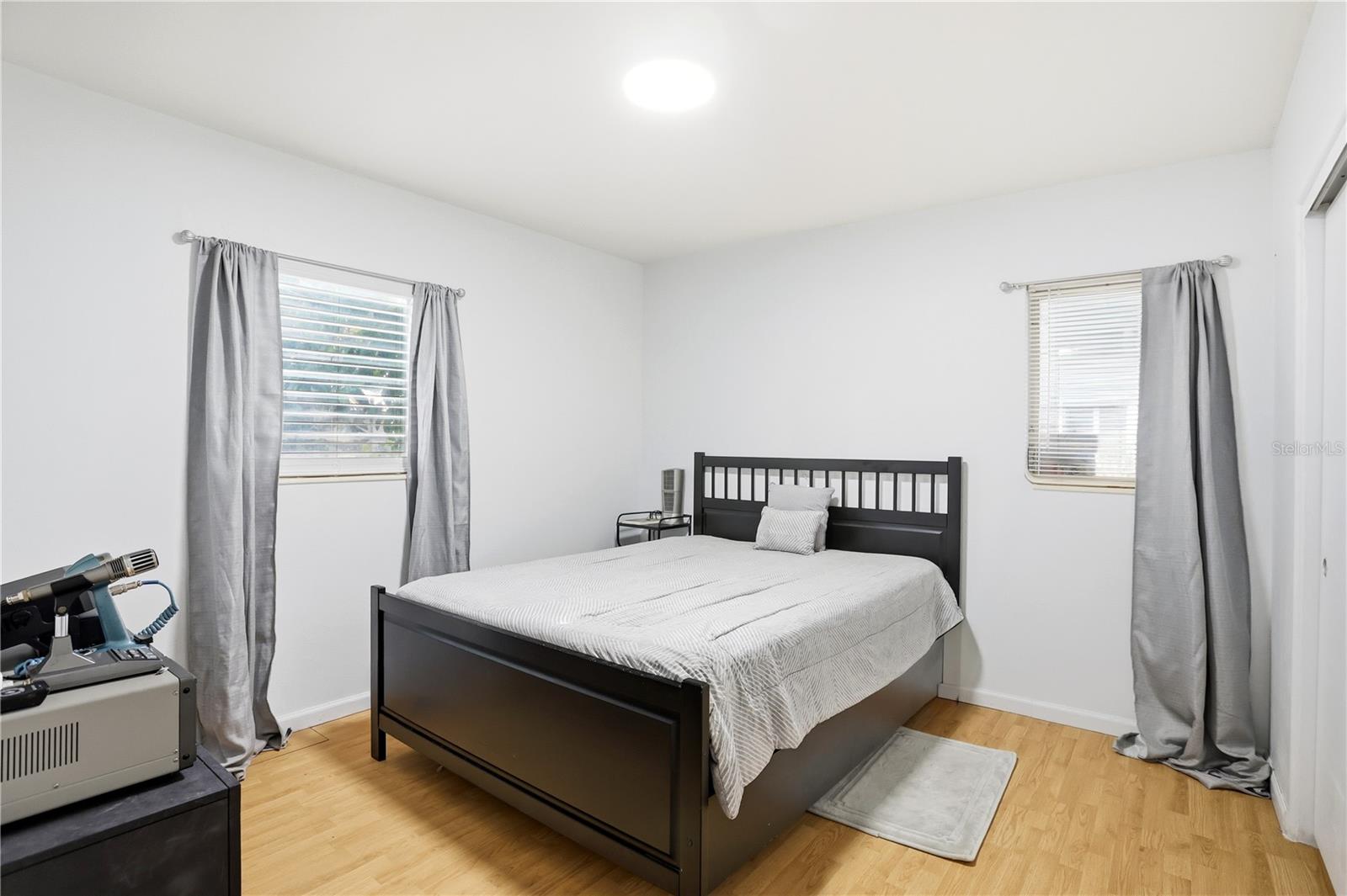 Image 16 of 39 For 225 Pomelo Street