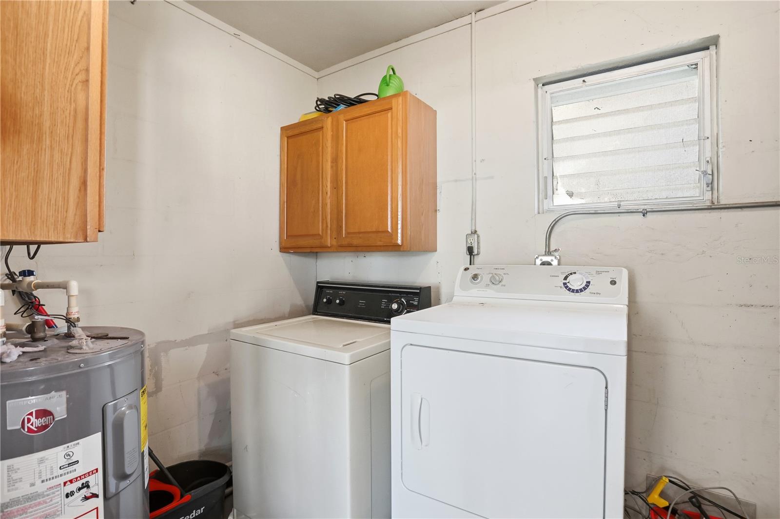 Image 23 of 39 For 225 Pomelo Street