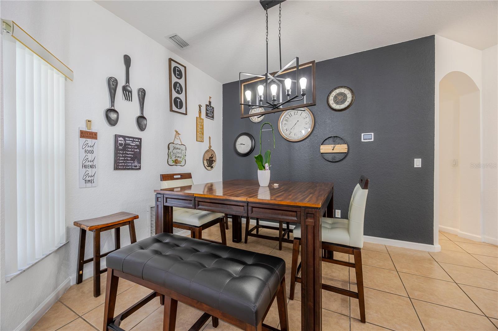 Image 12 of 38 For 3571 Maple Ridge Loop 1