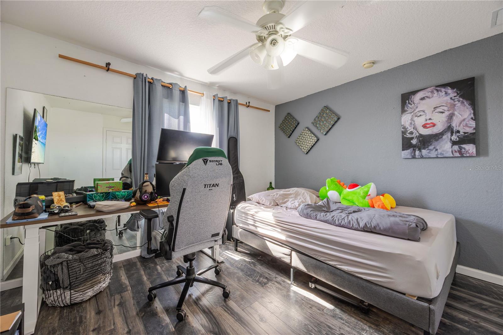 Image 28 of 38 For 3571 Maple Ridge Loop 1