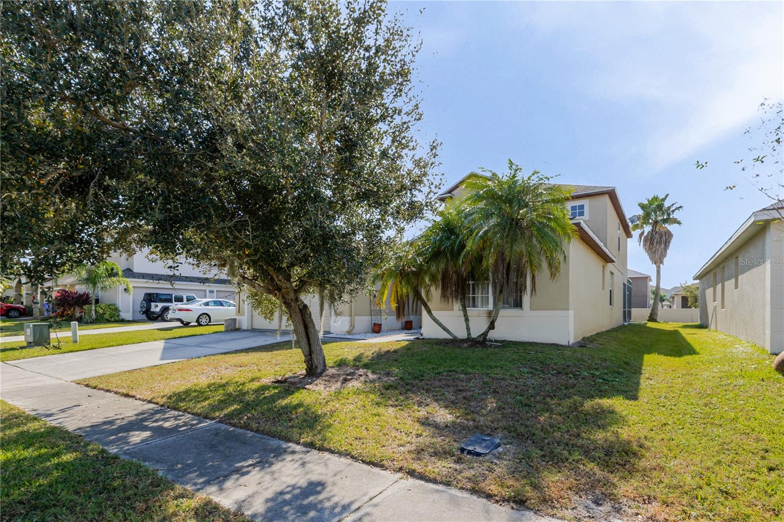 Image 3 of 38 For 3571 Maple Ridge Loop 1