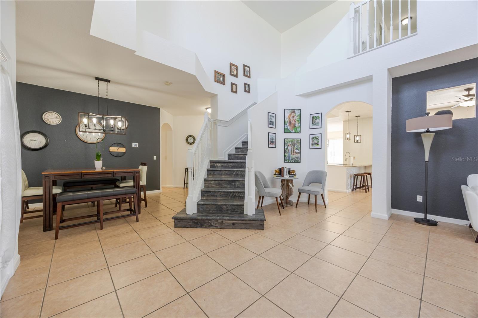 Image 5 of 38 For 3571 Maple Ridge Loop 1