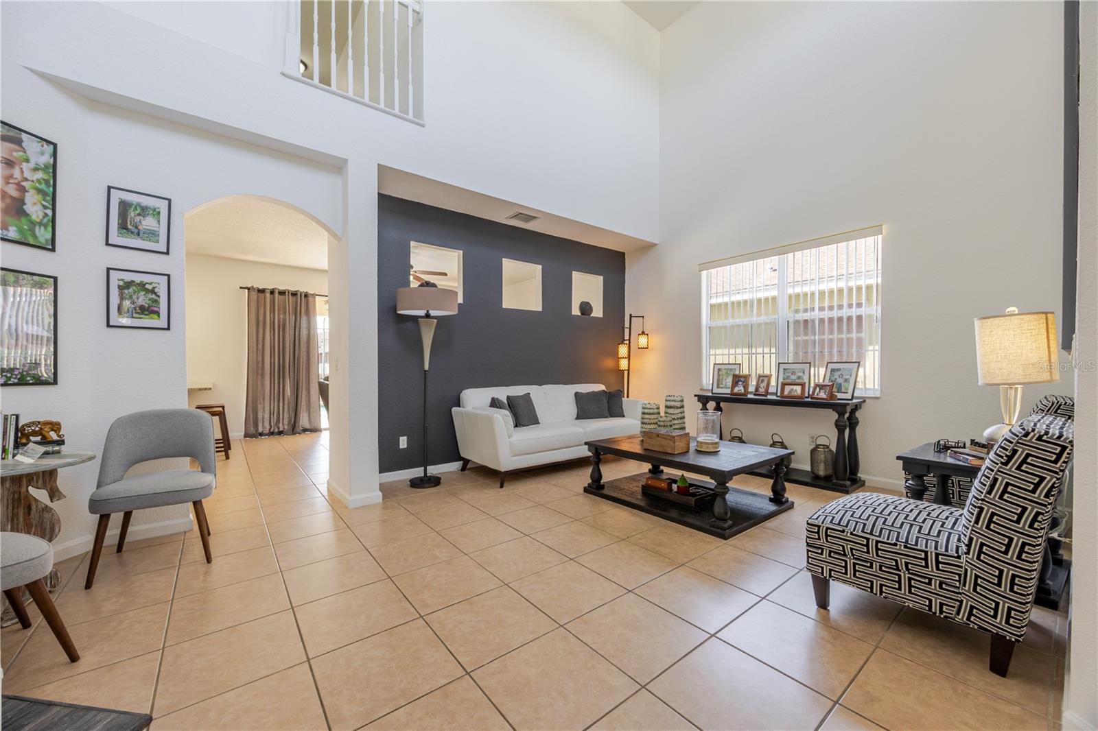 Image 9 of 38 For 3571 Maple Ridge Loop 1