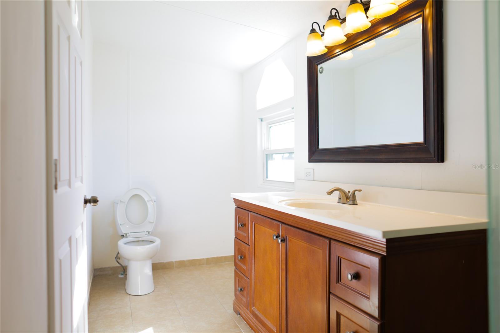 Image 22 of 35 For 14774 Congress Street