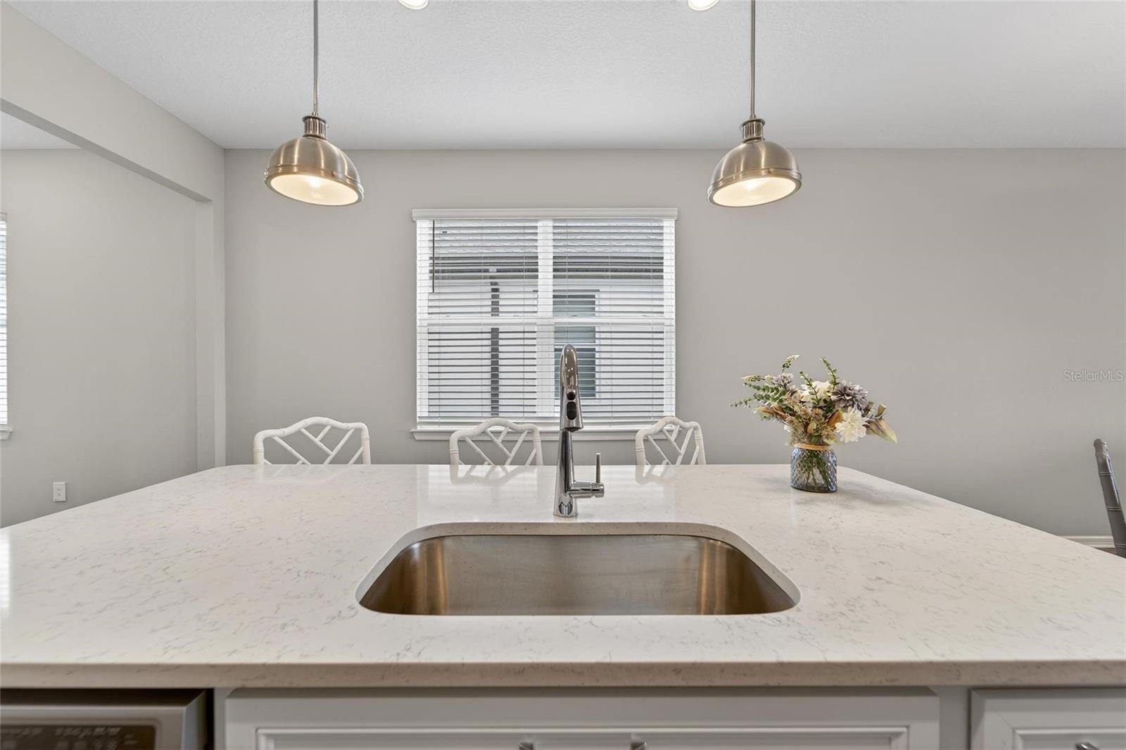 Image 12 of 65 For 5524 Blue Crush Bend