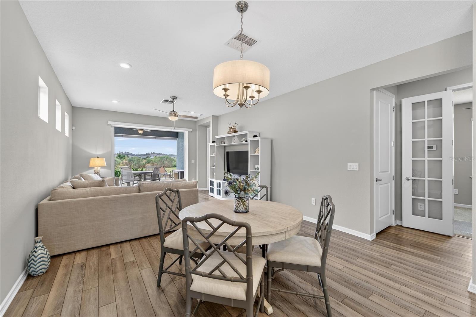 Image 17 of 65 For 5524 Blue Crush Bend