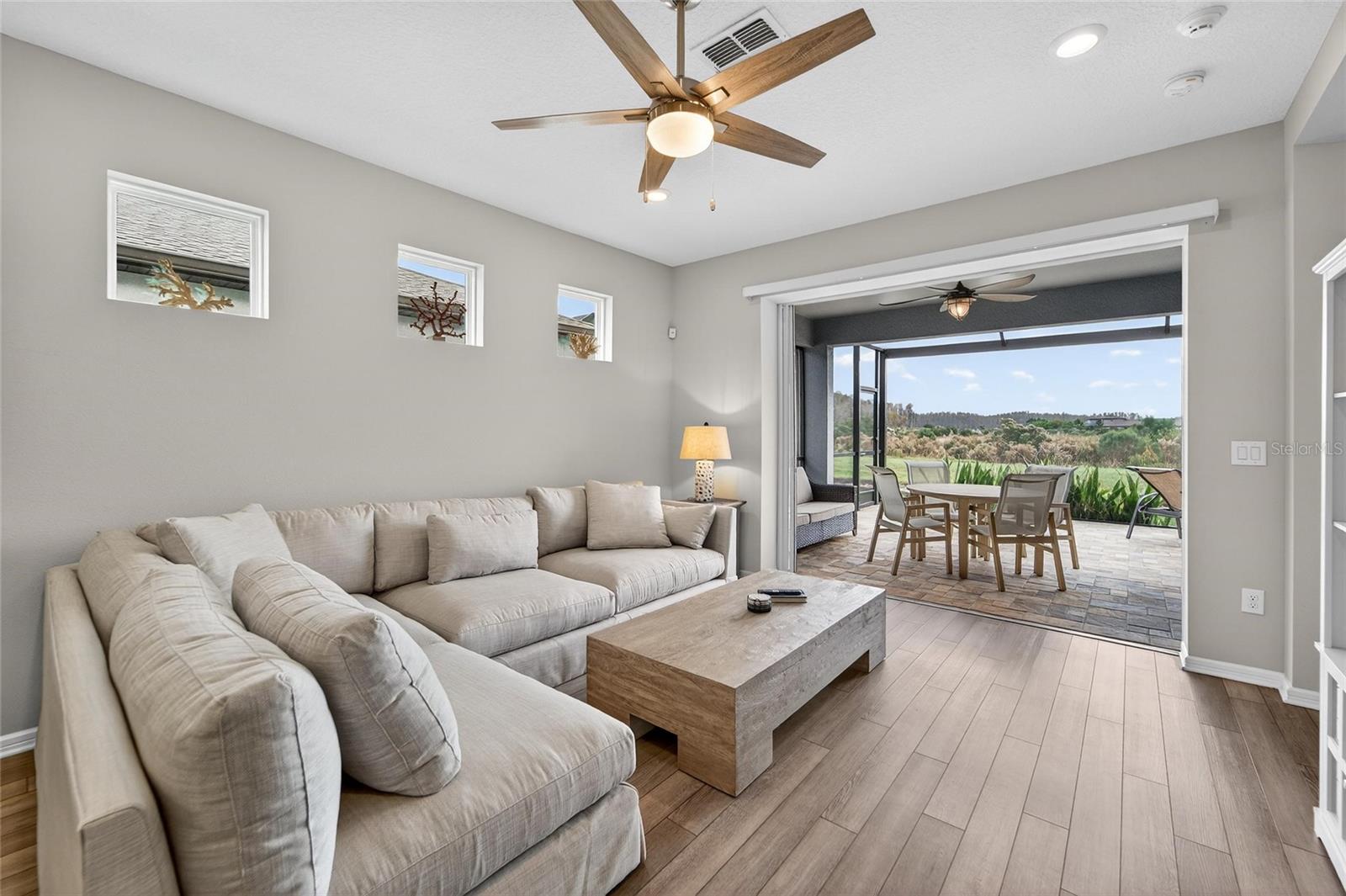 Image 19 of 65 For 5524 Blue Crush Bend