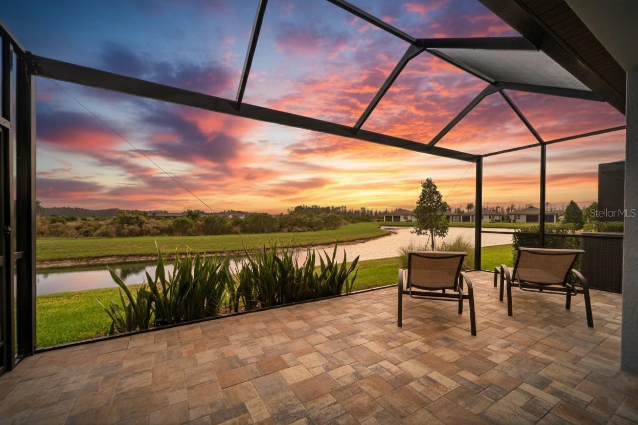 Image 2 of 65 For 5524 Blue Crush Bend