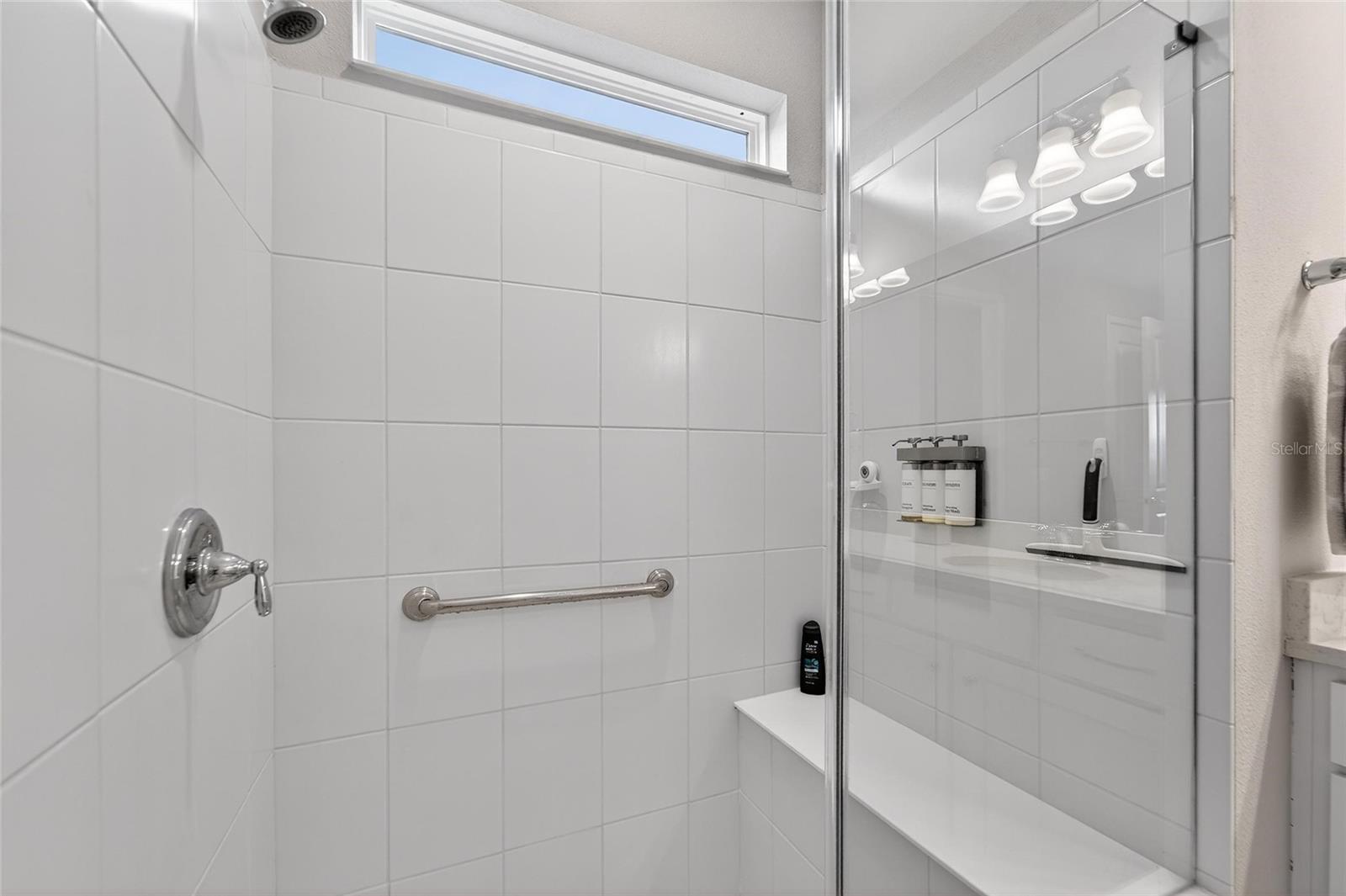 Image 26 of 65 For 5524 Blue Crush Bend