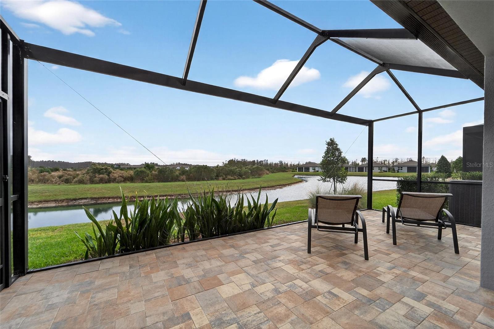 Image 5 of 65 For 5524 Blue Crush Bend