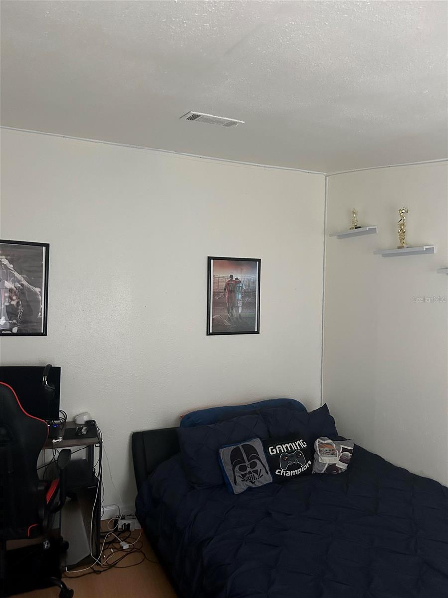 Image 8 of 14 For 5165 Apollo Avenue