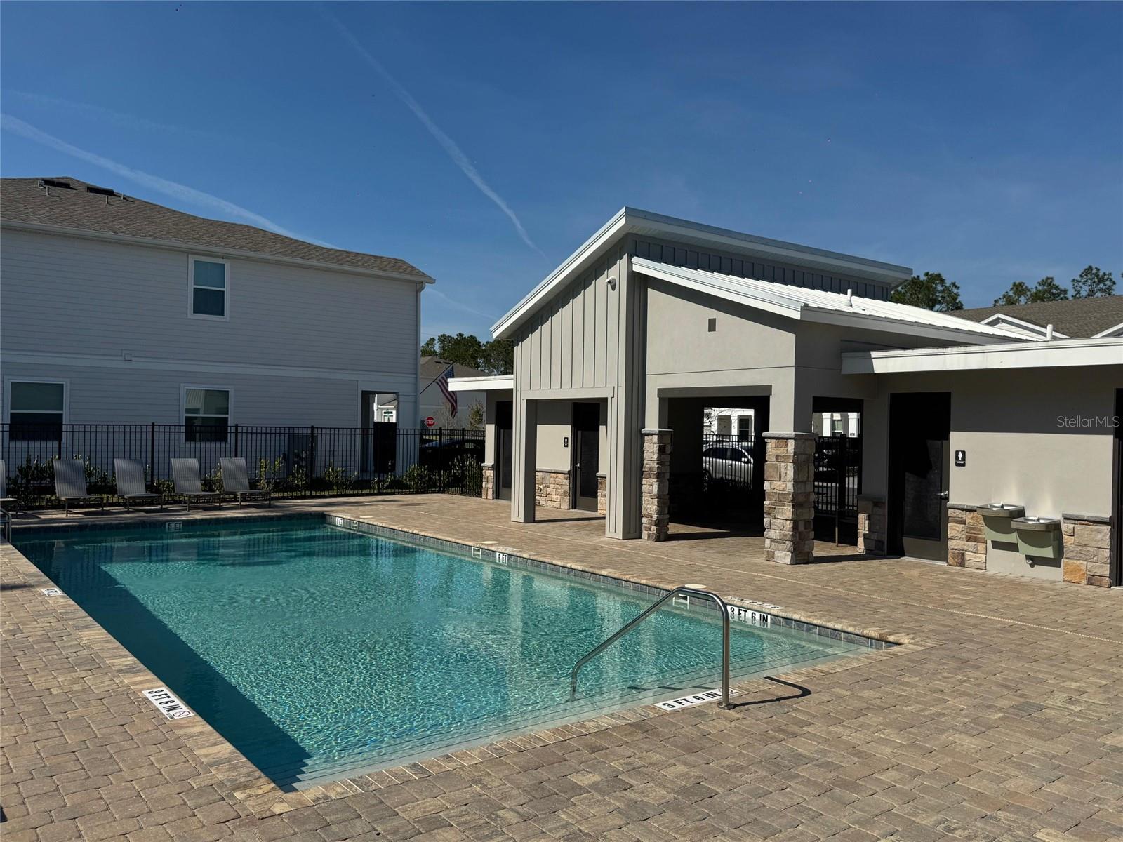 Image 5 of 8 For 7601 Stone Creek Trail