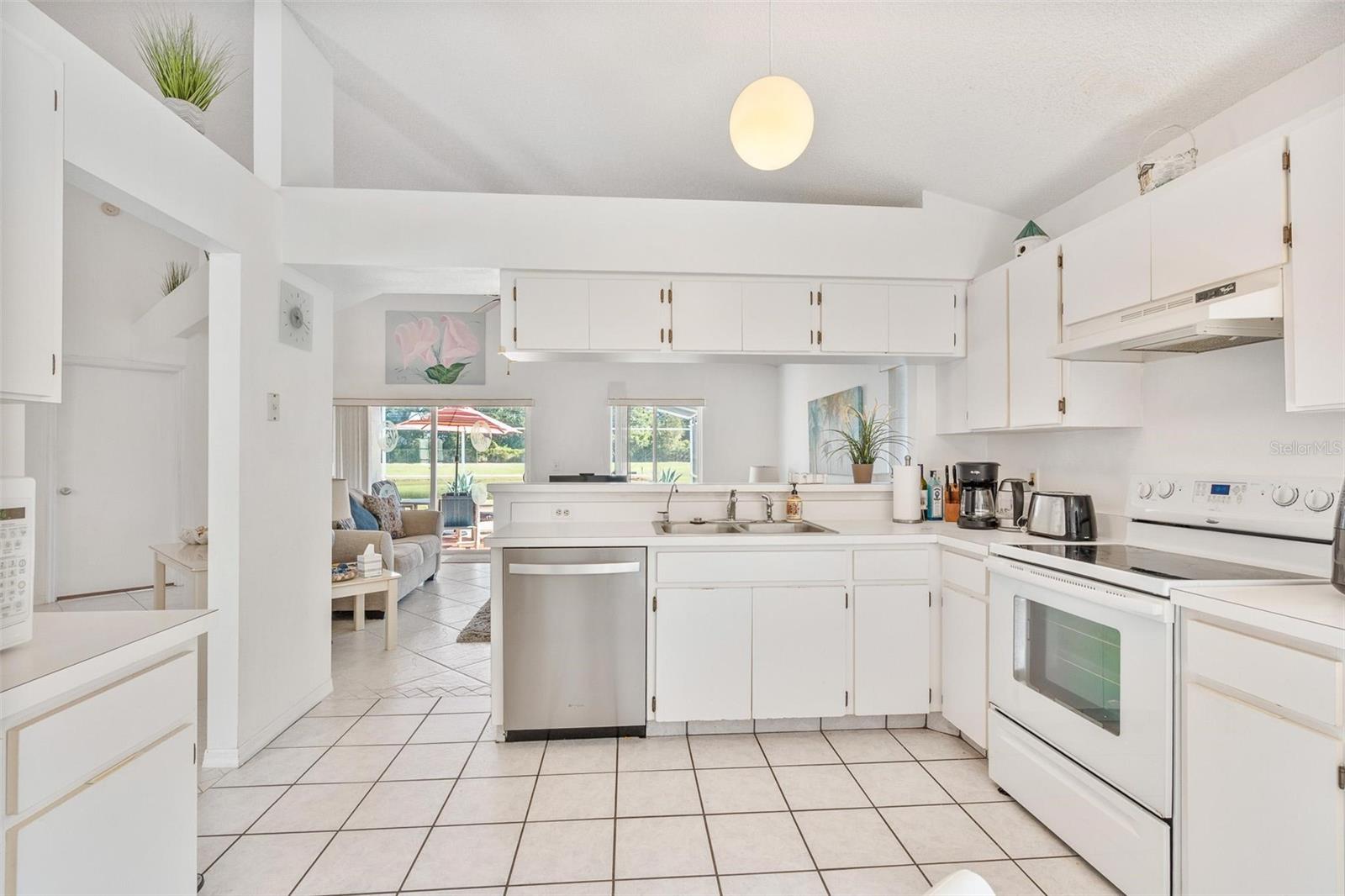 Image 11 of 27 For 2525 Montego Bay Boulevard