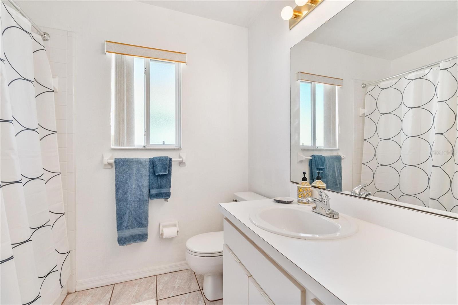 Image 16 of 27 For 2525 Montego Bay Boulevard