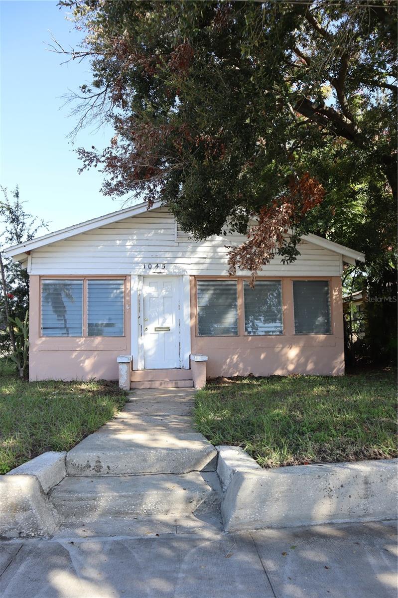 Image 6 of 14 For 1045 Gore Street