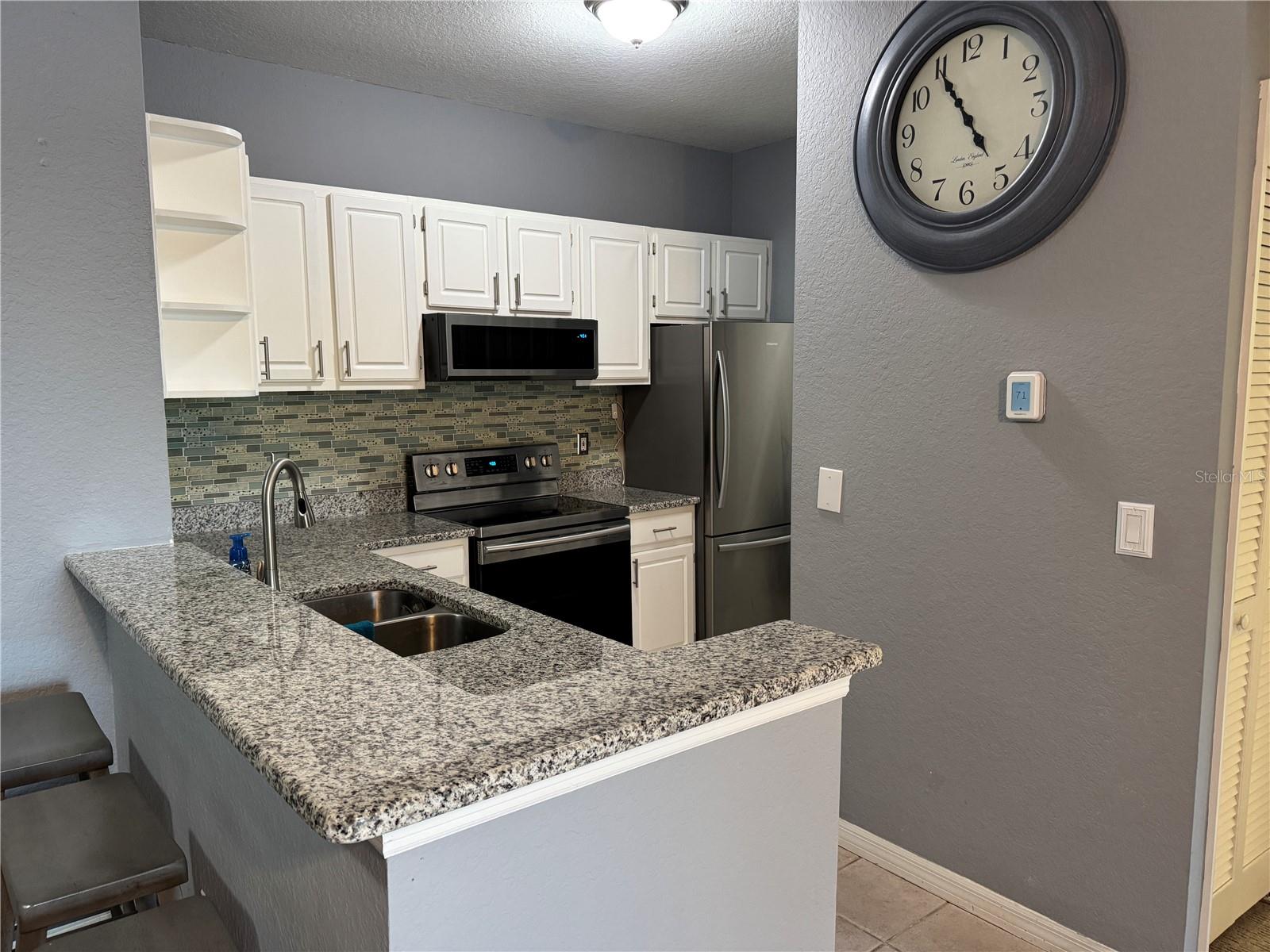 Image 5 of 53 For 8917 Legacy Court 306