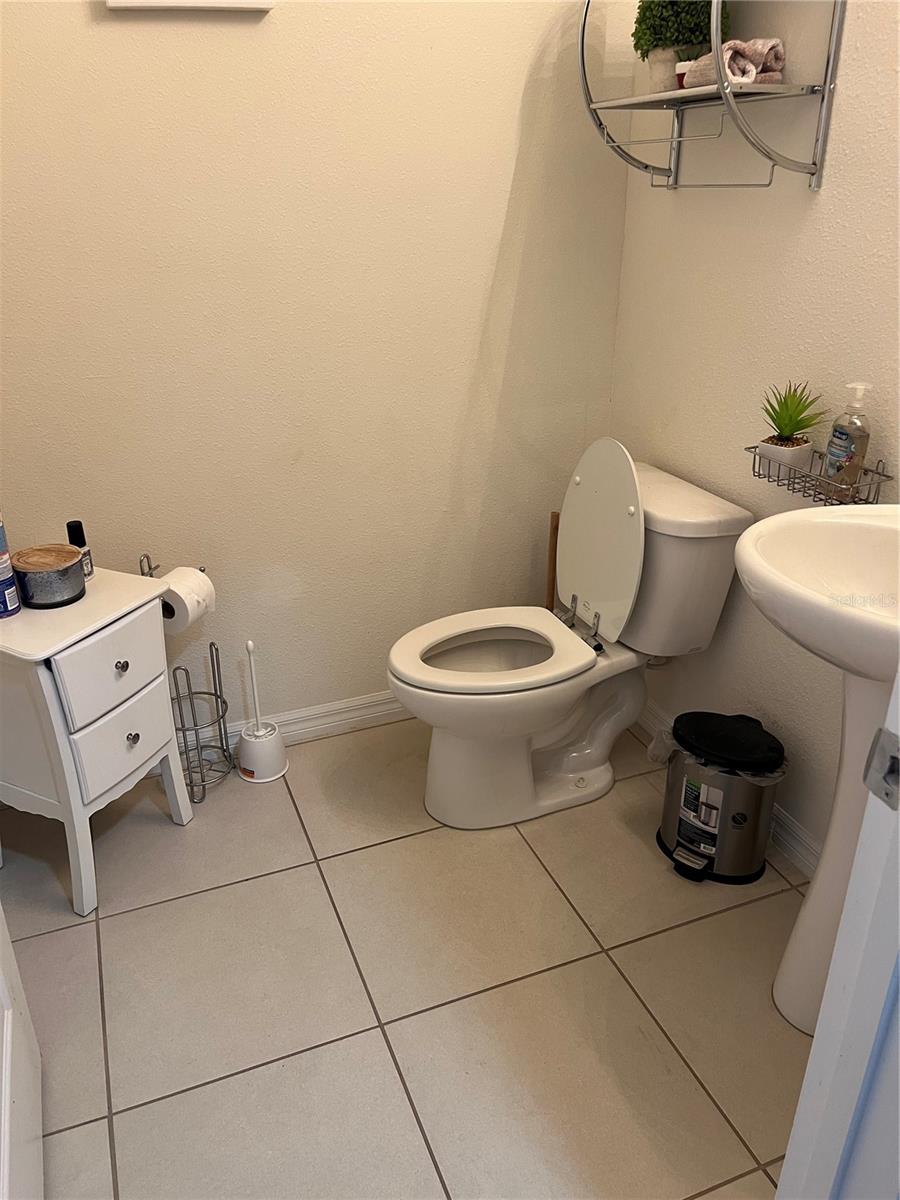 Image 17 of 52 For 1453 Rylee Rock Way