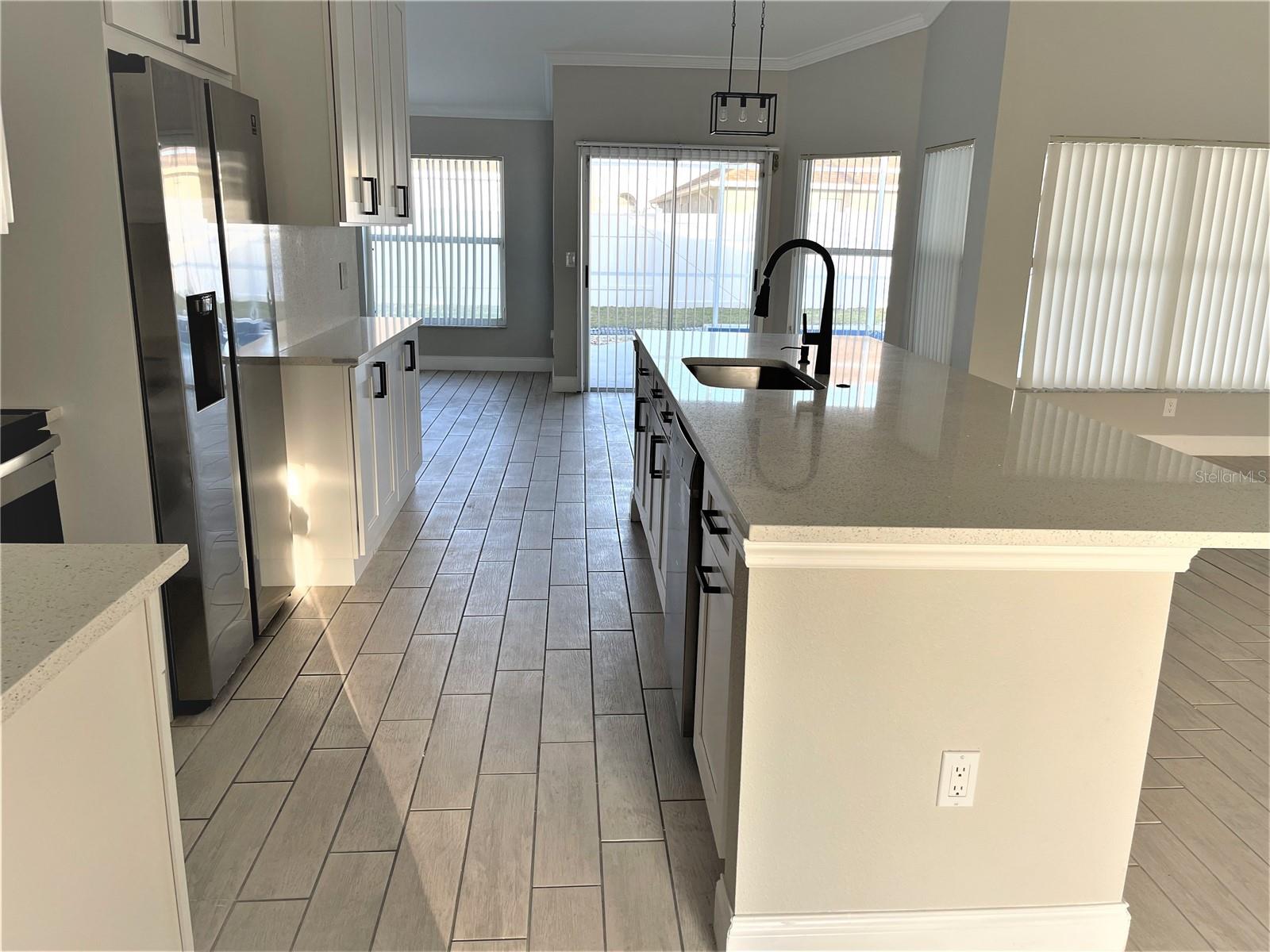 Image 11 of 29 For 304 Crisan Court