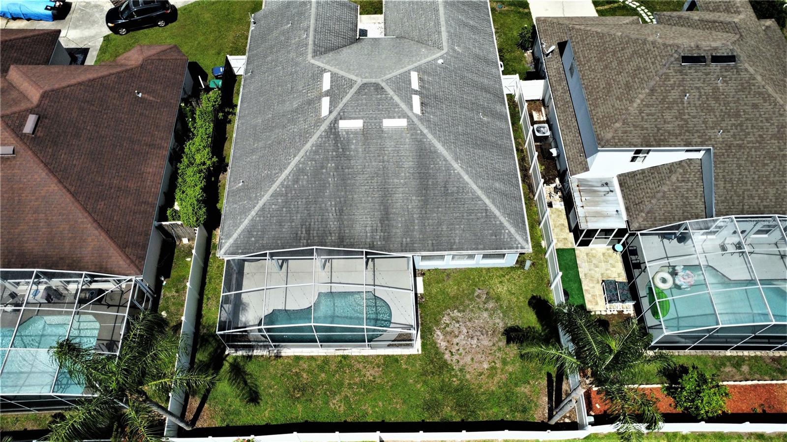 Image 28 of 29 For 304 Crisan Court