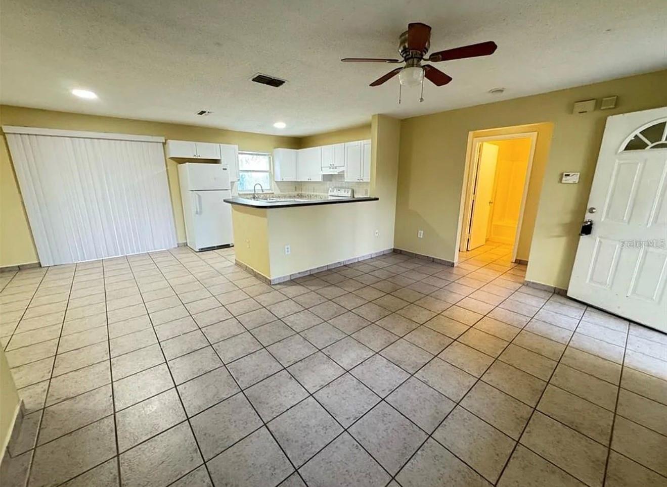 Image 2 of 18 For 615 Royalty Court