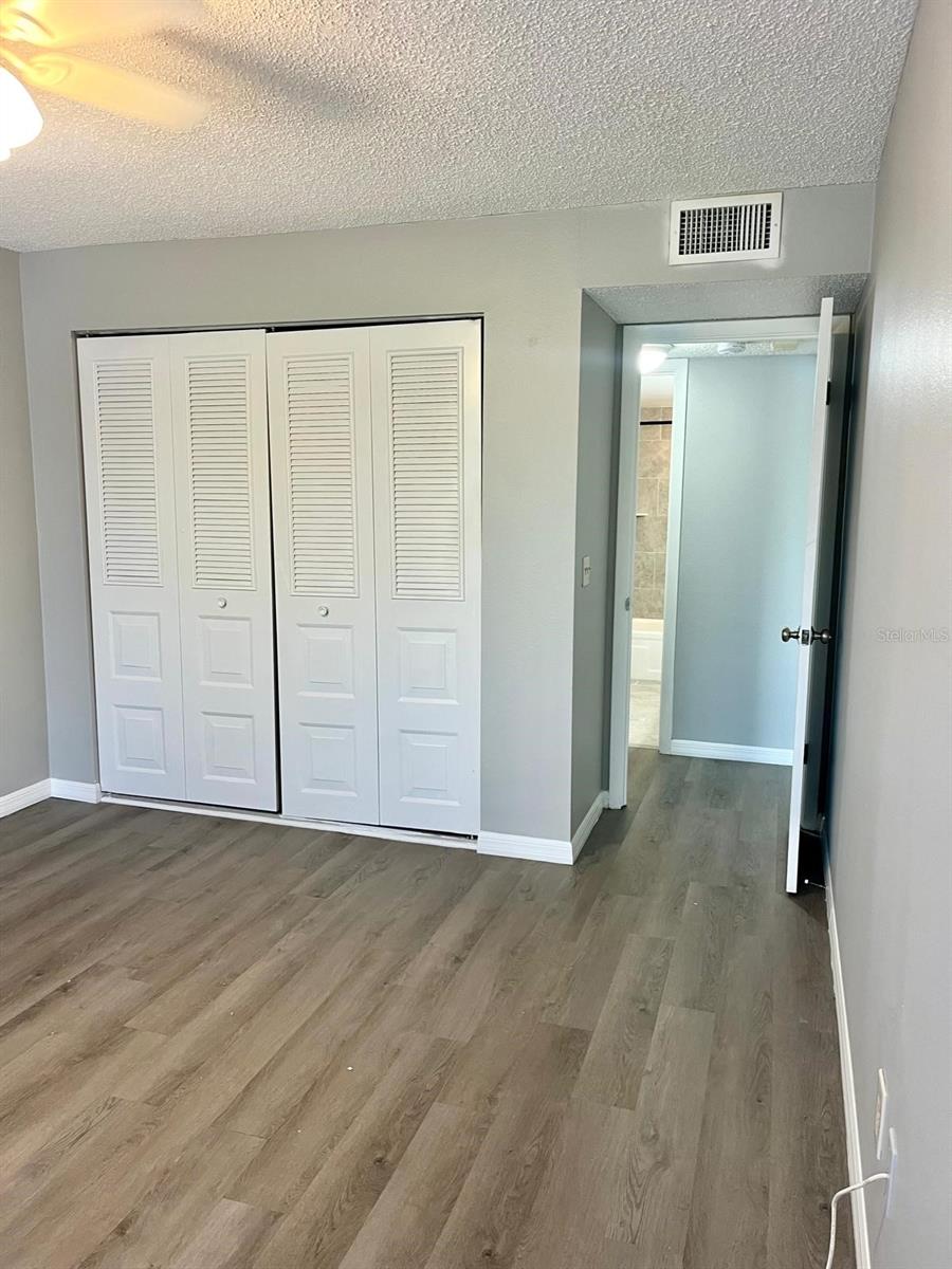 Image 10 of 36 For 4575 Texa Avenue 307