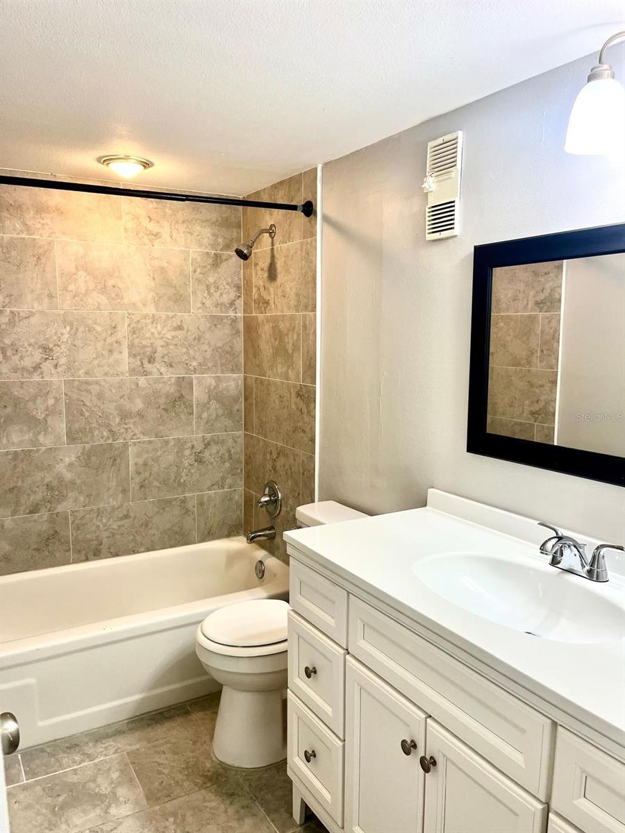 Image 16 of 36 For 4575 Texa Avenue 307