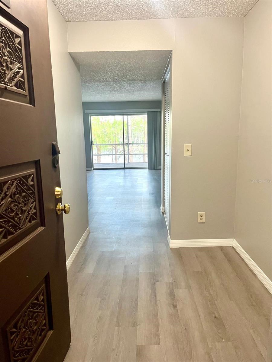 Image 17 of 36 For 4575 Texa Avenue 307