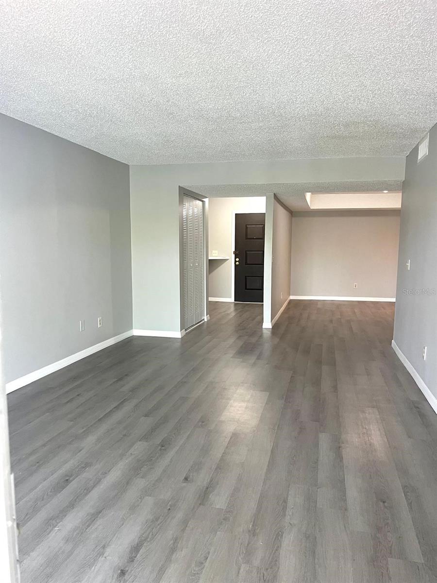 Image 9 of 36 For 4575 Texa Avenue 307