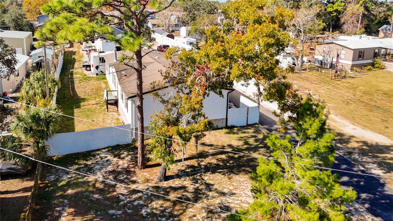 Image 3 of 77 For 15821 Archer Street