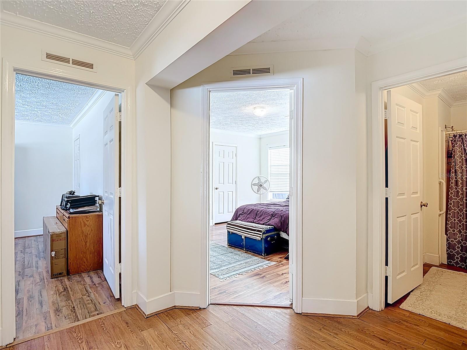 Image 47 of 77 For 15821 Archer Street