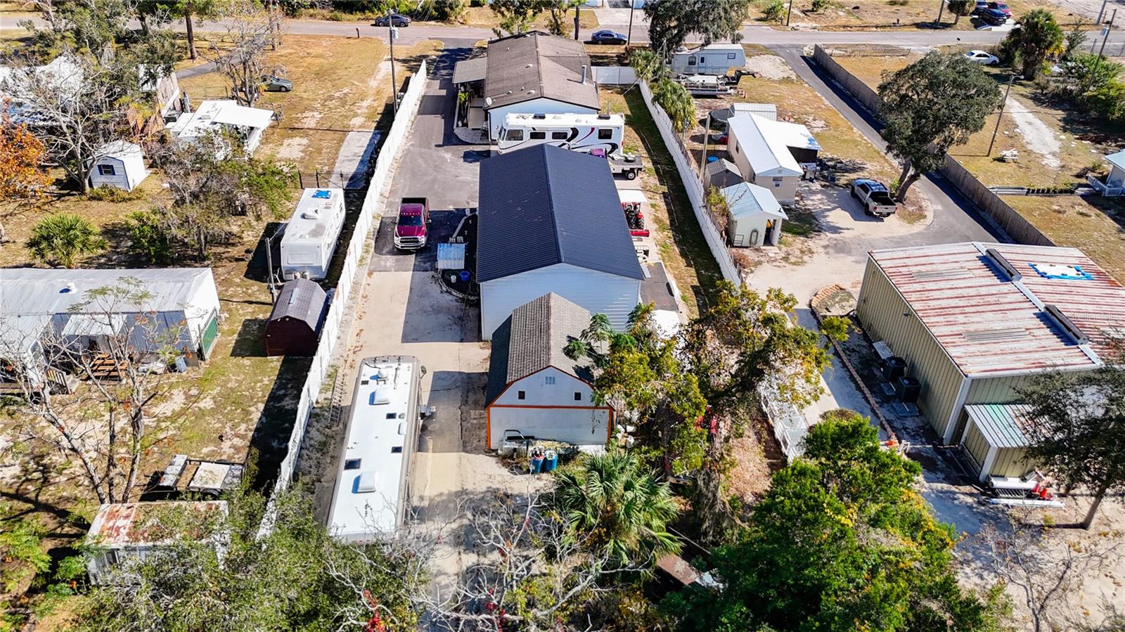 Image 73 of 77 For 15821 Archer Street