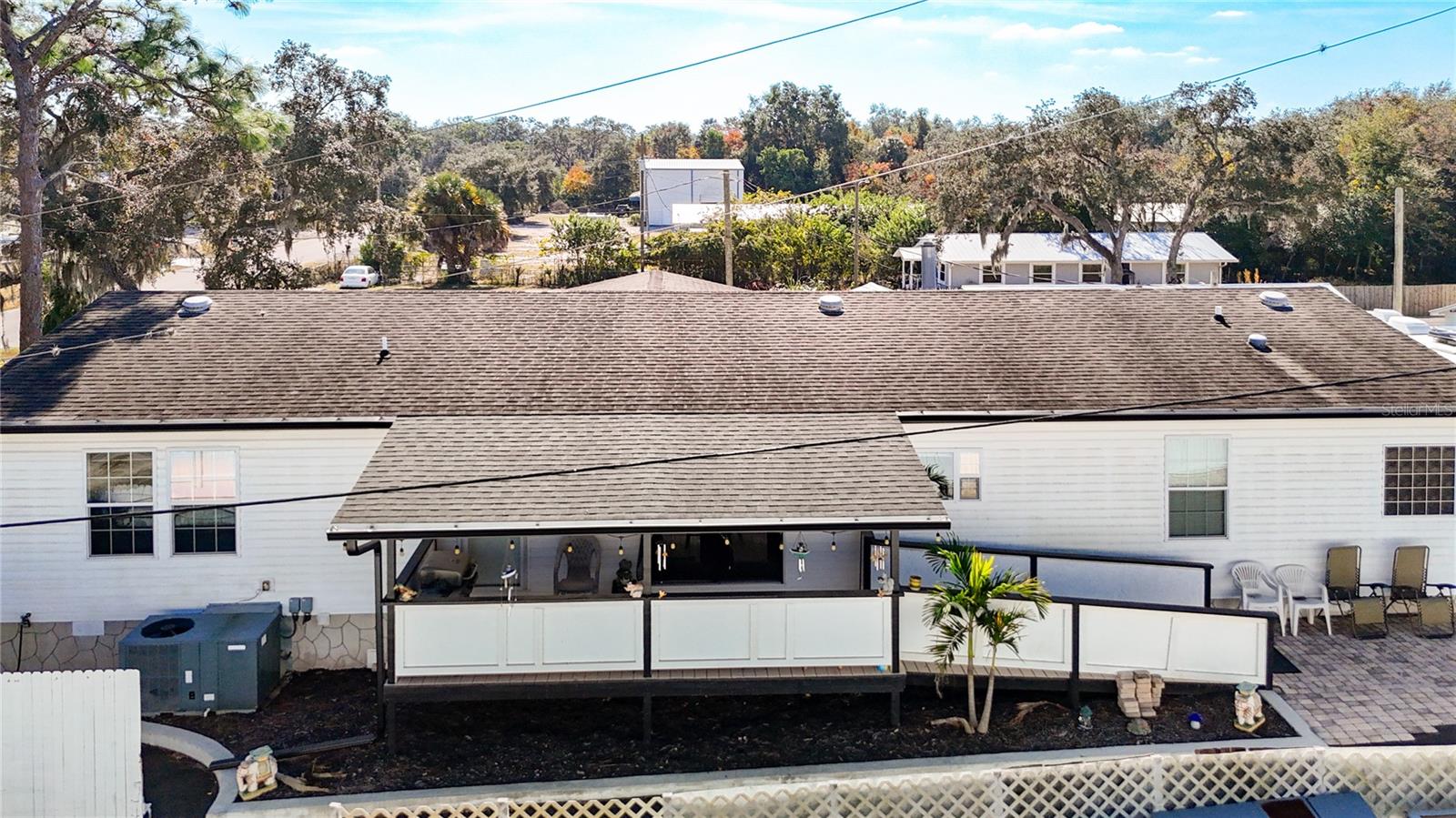 Image 8 of 77 For 15821 Archer Street