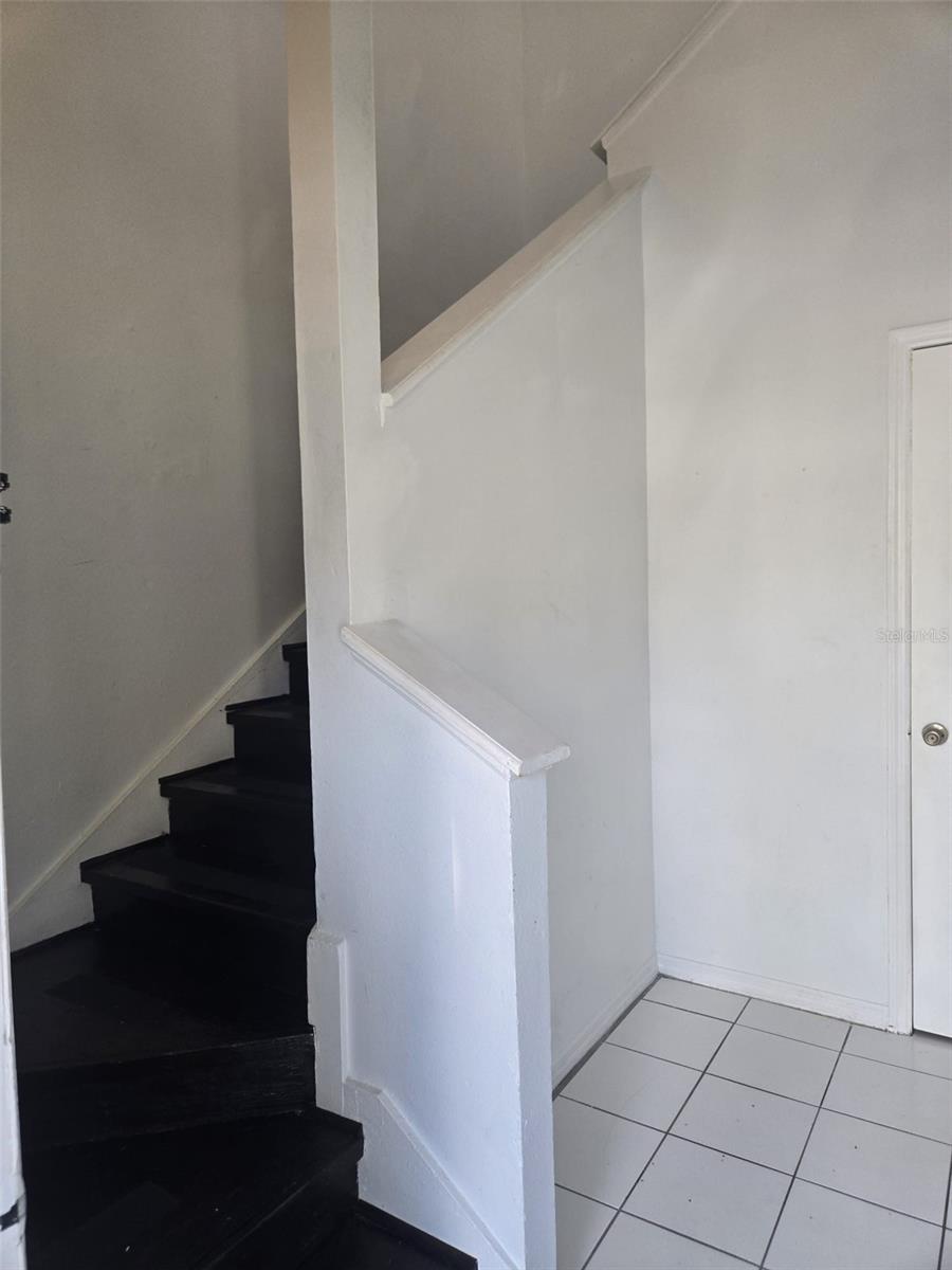 Image 3 of 13 For 6118 Westgate Drive 203