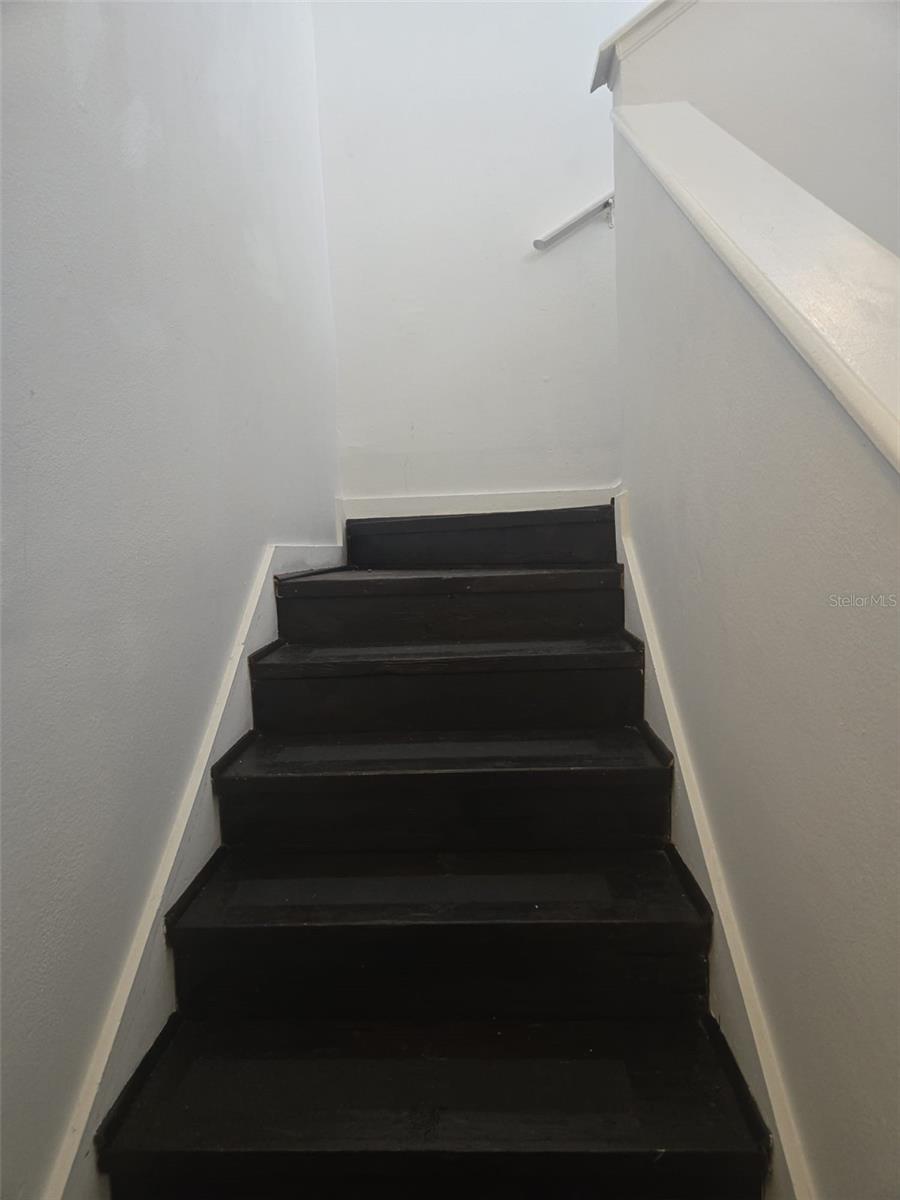 Image 4 of 13 For 6118 Westgate Drive 203