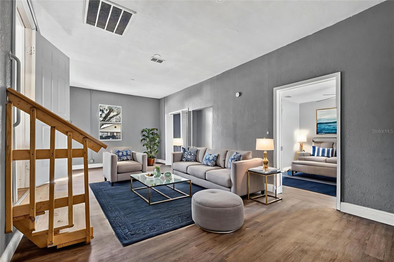 Image 15 of 36 For 318 Chesney Boulevard