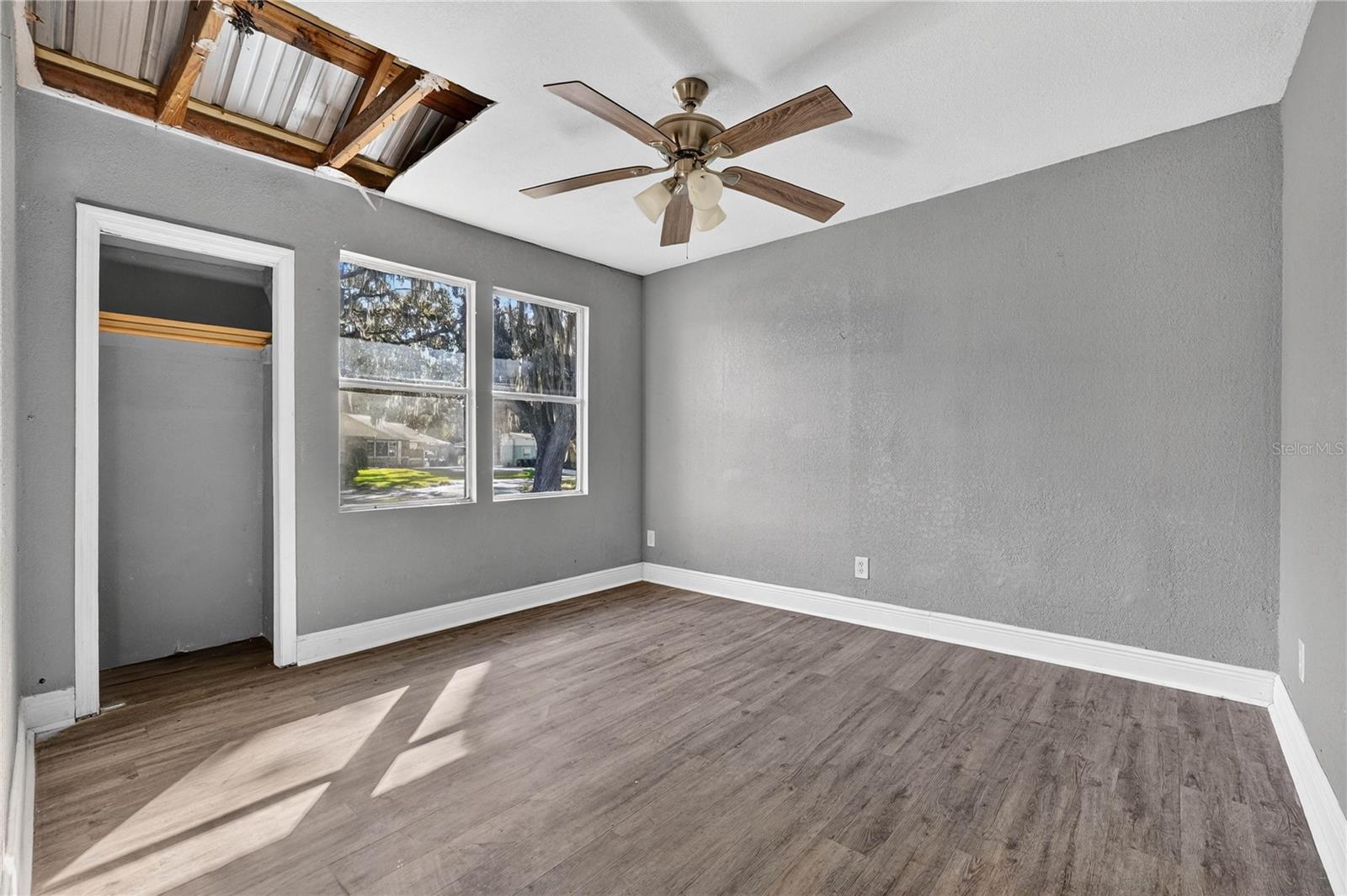 Image 25 of 36 For 318 Chesney Boulevard